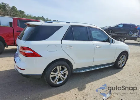 2015 Mercedes-Benz Ml 350 z USA, uszkodzony, nr VIN 4JGDA5JB6FA556582